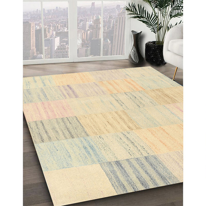Contemporary Brown Solid Rug in Family Room, con2597