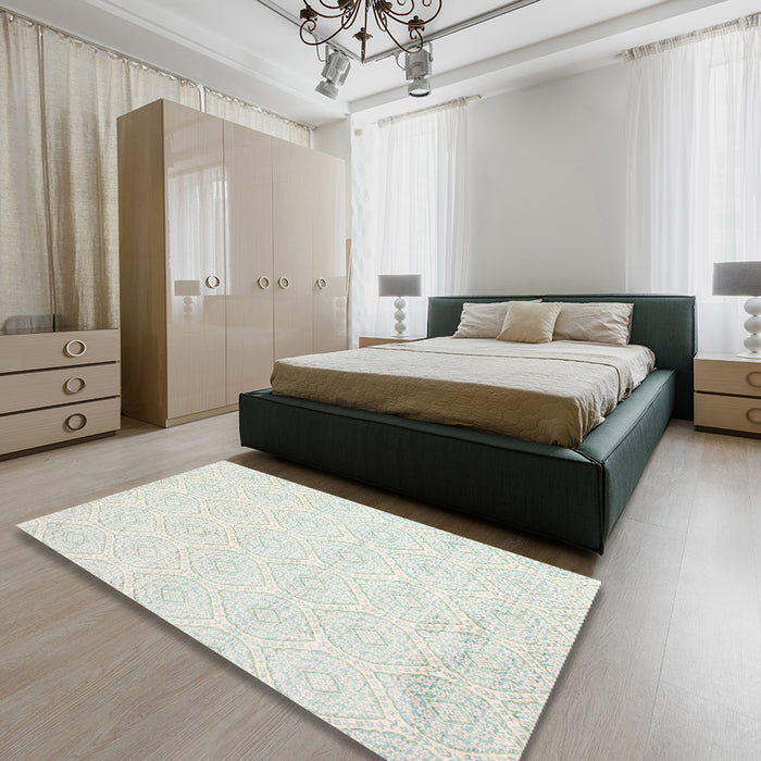 Contemporary Pale Silver Gray Modern Rug in a Bedroom, con261