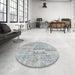 Round Contemporary Gunmetal Gray Patchwork Rug in a Office, con2621