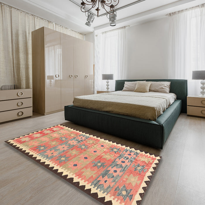 Contemporary Chestnut Red Southwestern Rug in a Bedroom, con2687