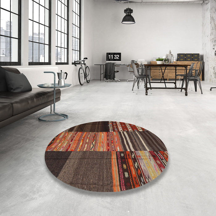 Round Machine Washable Contemporary Dark Gold Brown Rug in a Office, wshcon2690
