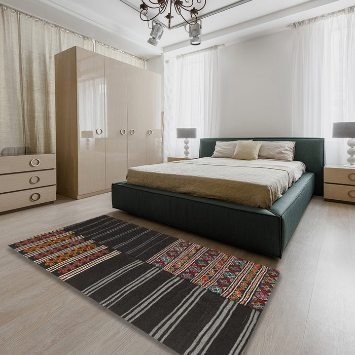 Contemporary Mid Gray Patchwork Rug in a Bedroom, con2710