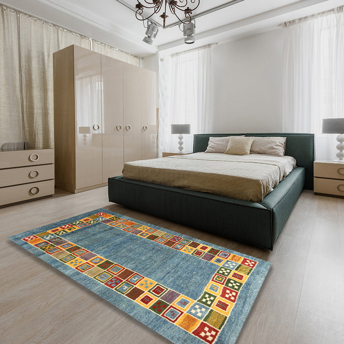 Machine Washable Contemporary Dark Sea Green Rug in a Bedroom, wshcon2713