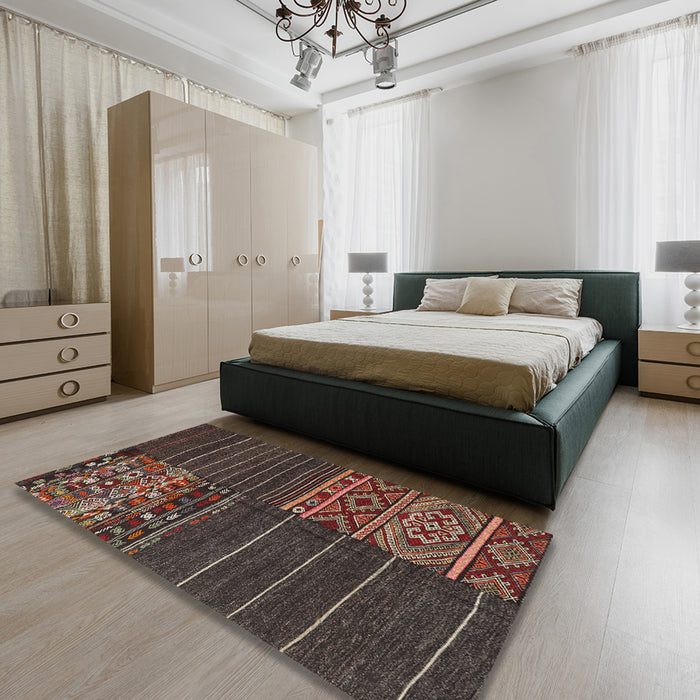 Contemporary Brown Patchwork Rug in a Bedroom, con2716