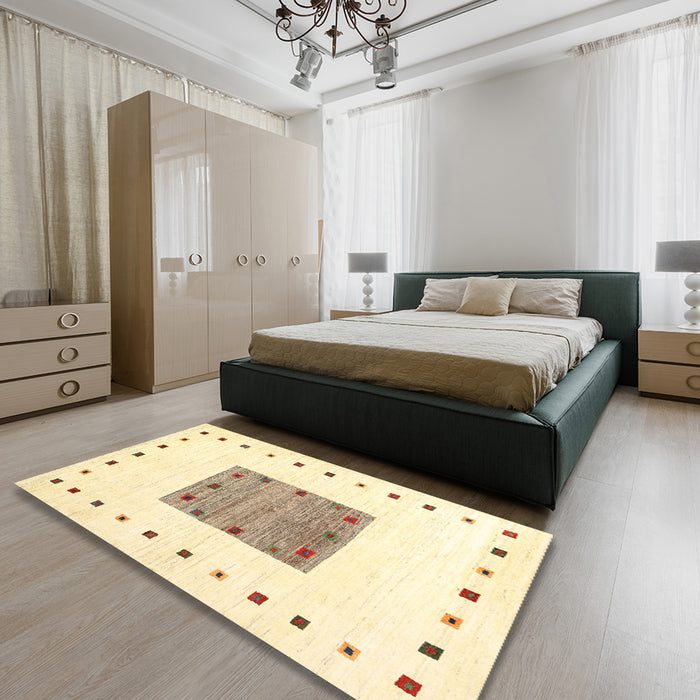 Contemporary Pastel Yellow Solid Rug in a Bedroom, con2722