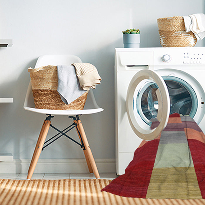 Machine Washable Contemporary Red Rug in a Washing Machine, wshcon2778