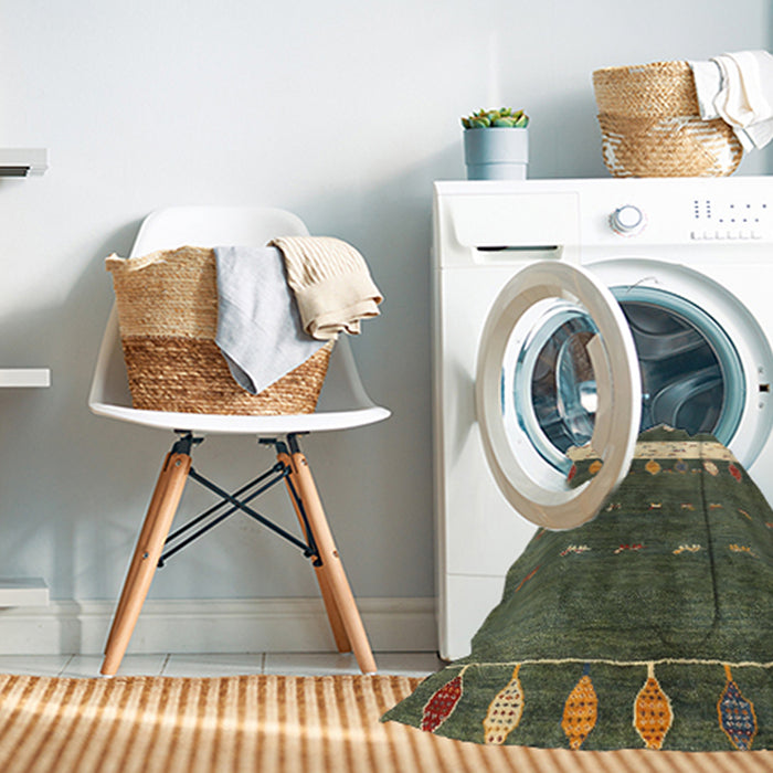 Machine Washable Contemporary Khaki Green Rug in a Washing Machine, wshcon2801