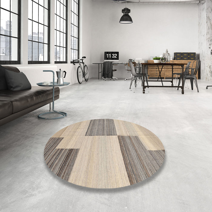 Round Machine Washable Contemporary Rose Dust Purple Rug in a Office, wshcon2809