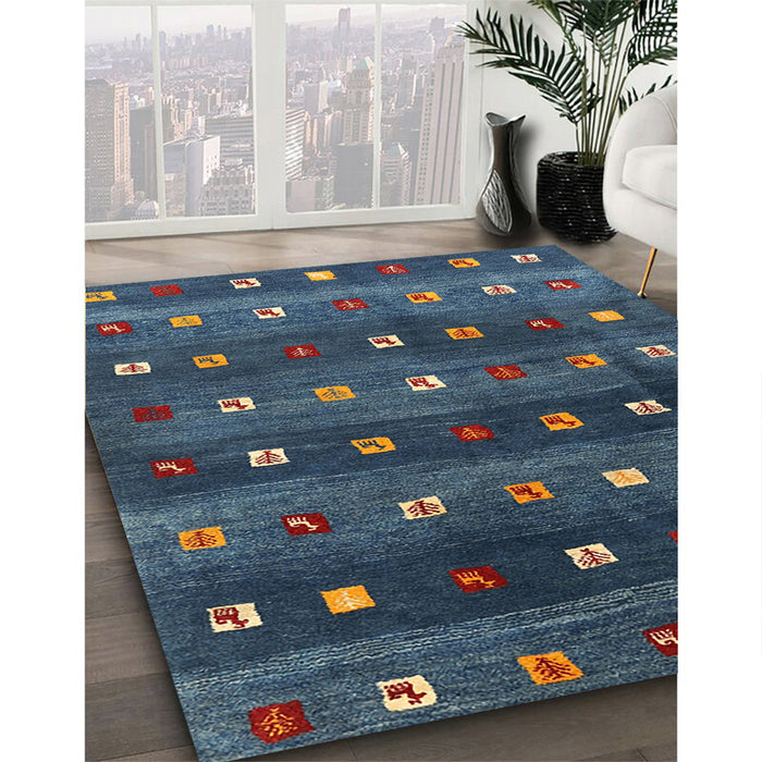 Contemporary Dark Blue Grey Blue Modern Rug in Family Room, con2823