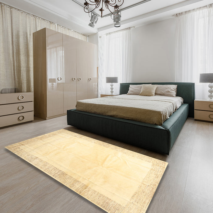 Contemporary Sun Yellow Solid Rug in a Bedroom, con2835