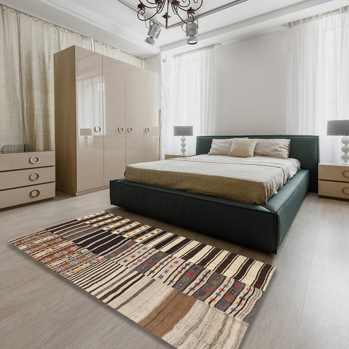 Machine Washable Contemporary Bakers Brown Rug in a Bedroom, wshcon2857