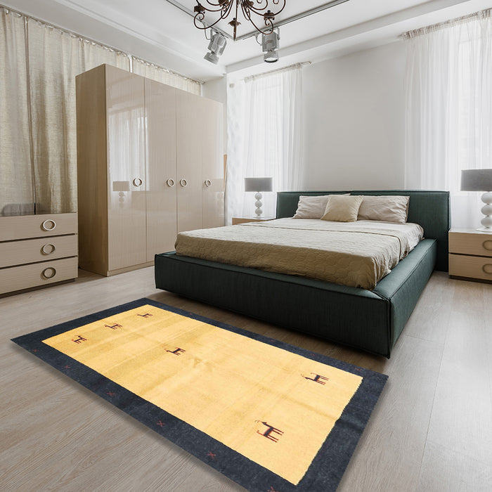Contemporary Bold Yellow Solid Rug in a Bedroom, con2888