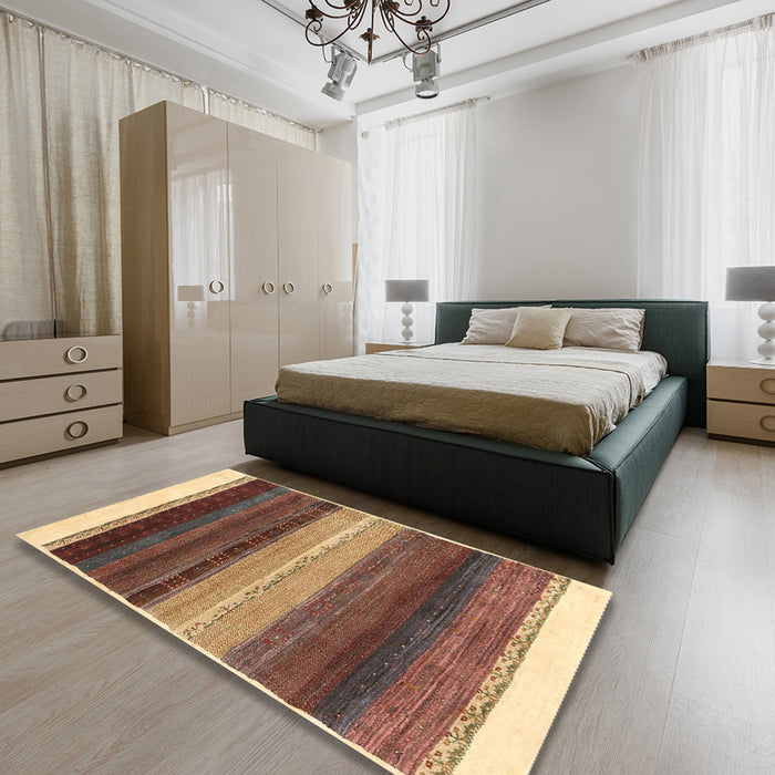 Machine Washable Contemporary Dark Sienna Brown Rug in a Bedroom, wshcon2900