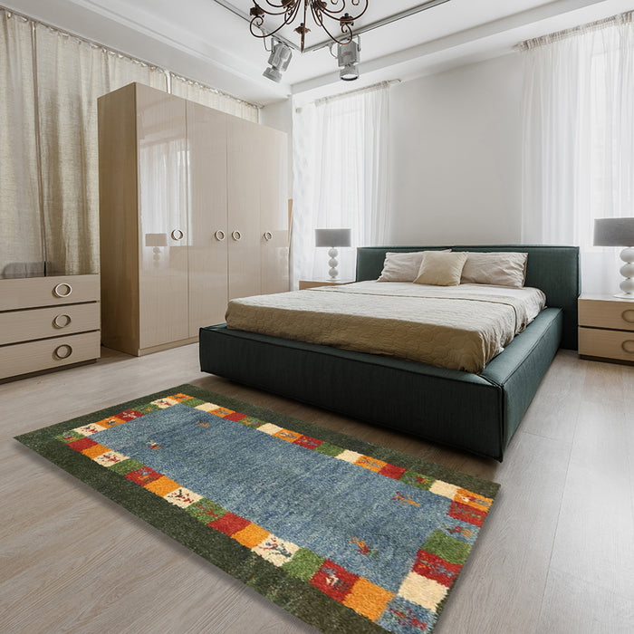 Machine Washable Contemporary Dark Brown Rug in a Bedroom, wshcon2968