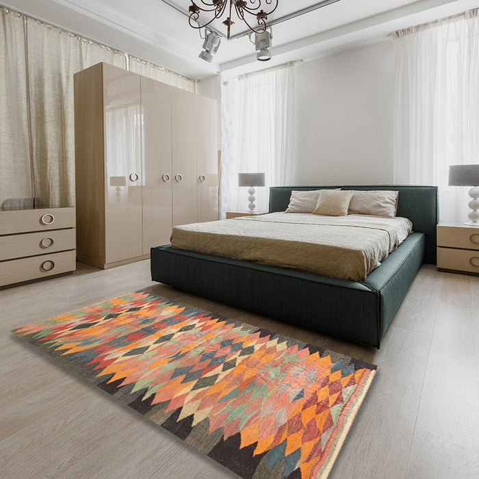 Machine Washable Contemporary Peru Brown Rug in a Bedroom, wshcon2998