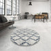 Round Contemporary Silver Gray Trellis Rug in a Office, con3020