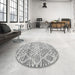 Round Machine Washable Contemporary Grey Gray Rug in a Office, wshcon3033