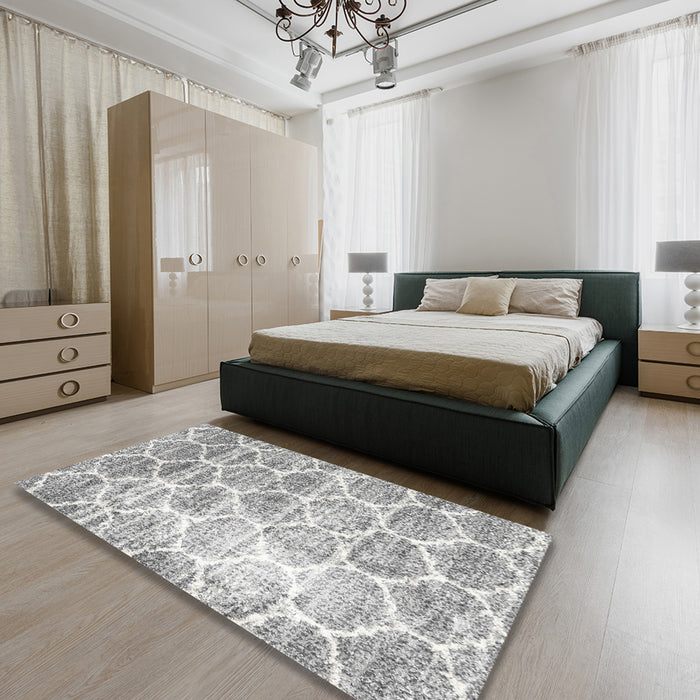 Contemporary Light Gray Abstract Machine Washable Rug in a Bedroom, wshcon3035