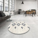 Round Contemporary Antique White Beige Modern Rug in a Office, con3046