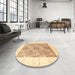 Round Contemporary Sand Brown Modern Rug in a Office, con305