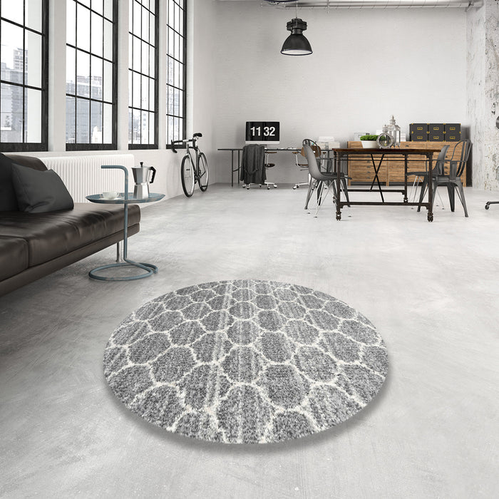 Round Contemporary Gray Abstract Machine Washable Rug in a Office, wshcon3062