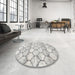 Round Contemporary Dark Gray Trellis Rug in a Office, con3065