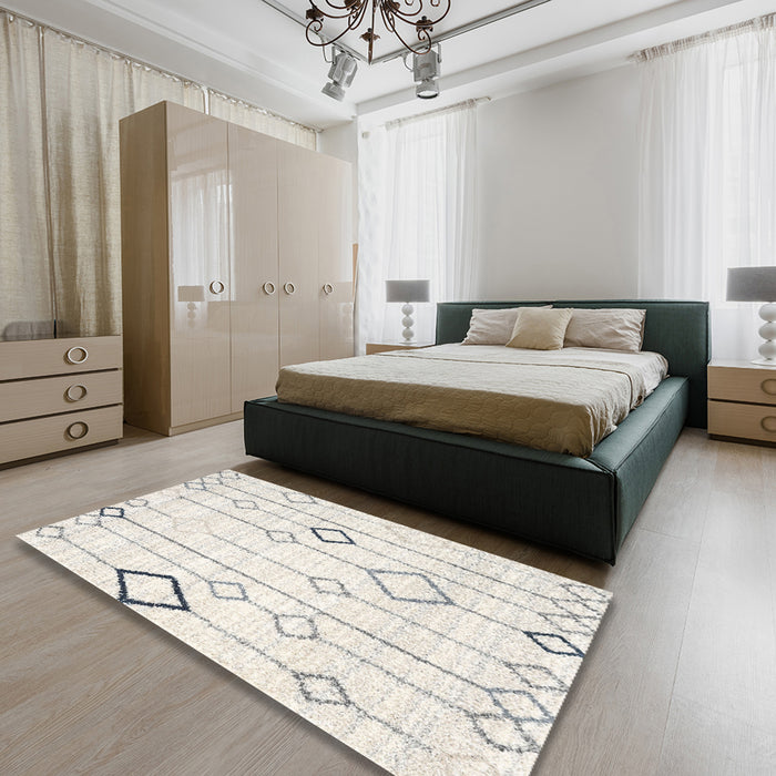 Contemporary Pale Silver Gray Solid Rug in a Bedroom, con3066
