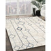 Contemporary Pale Silver Gray Solid Rug in Family Room, con3066