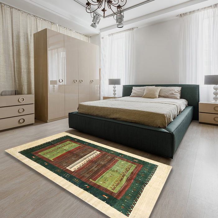 Machine Washable Contemporary Dark Brown Rug in a Bedroom, wshcon310