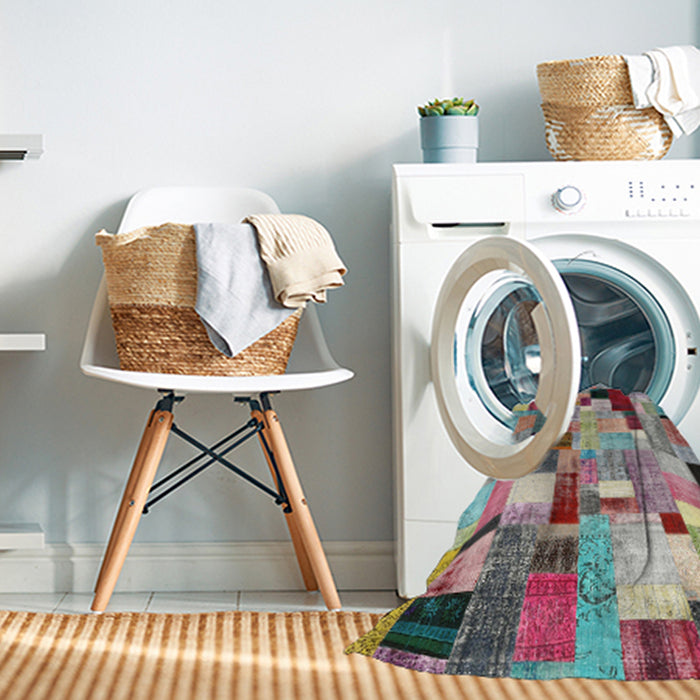 Machine Washable Contemporary Chestnut Brown Rug in a Washing Machine, wshcon372