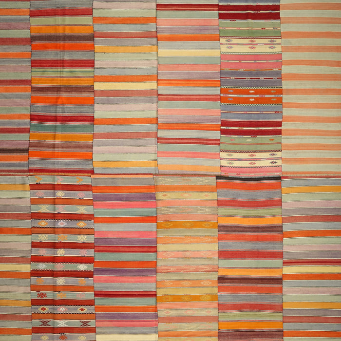 Square Contemporary Brownish Green Southwestern Rug, con401