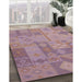 Contemporary Tulip Pink Patchwork Rug in Family Room, con433