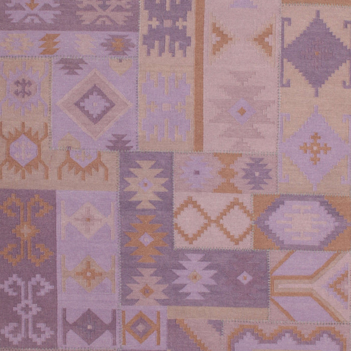 Contemporary Tulip Pink Patchwork Rug, con433