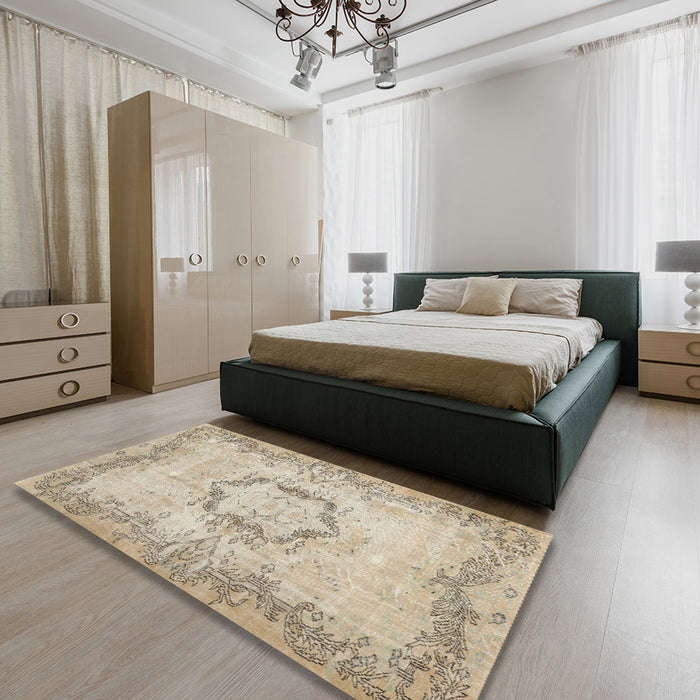 Contemporary Brown Modern Rug in a Bedroom, con454