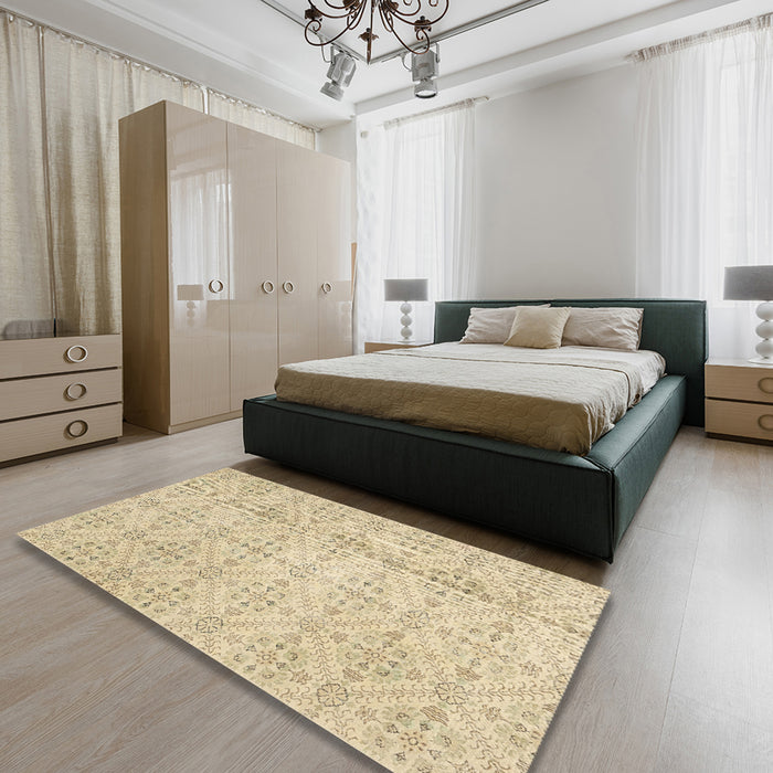 Contemporary Brown Gold Modern Rug in a Bedroom, con494