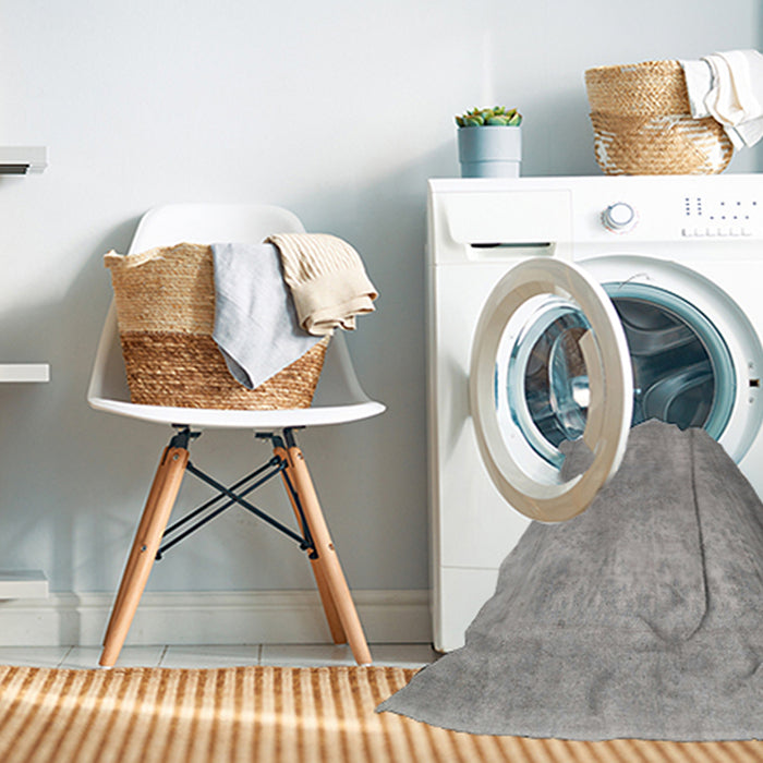 Machine Washable Contemporary Gunmetal Gray Rug in a Washing Machine, wshcon498