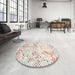 Round Contemporary Gold Modern Rug in a Office, con528