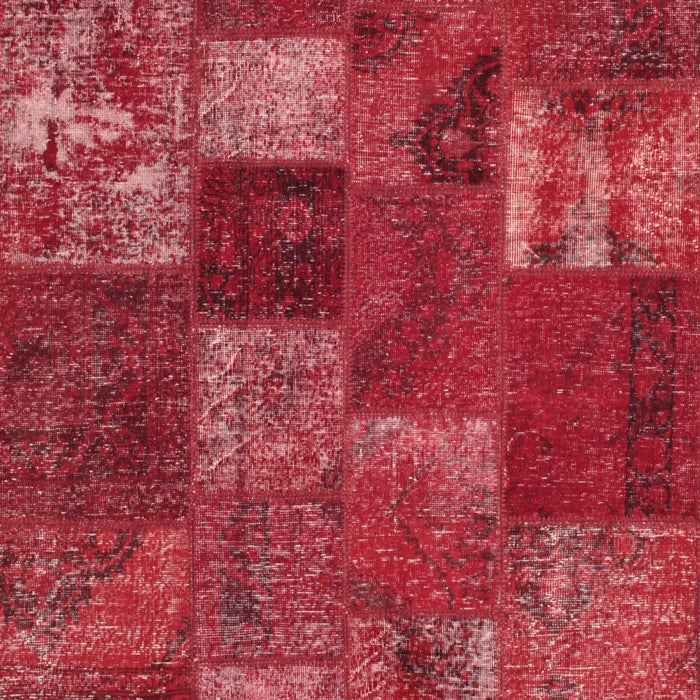 Contemporary Red Patchwork Rug, con540