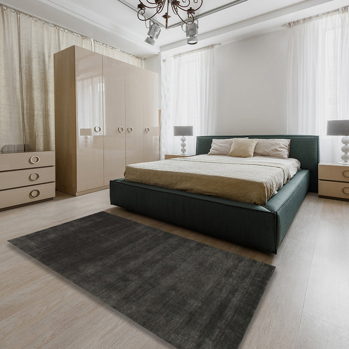 Contemporary Charcoal Black Modern Rug in a Bedroom, con54