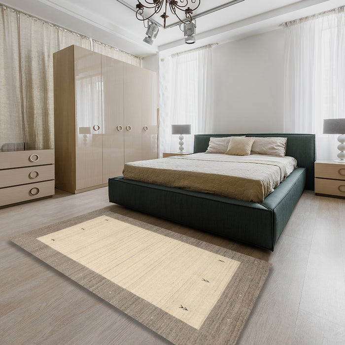 Machine Washable Contemporary Brown Rug in a Bedroom, wshcon573