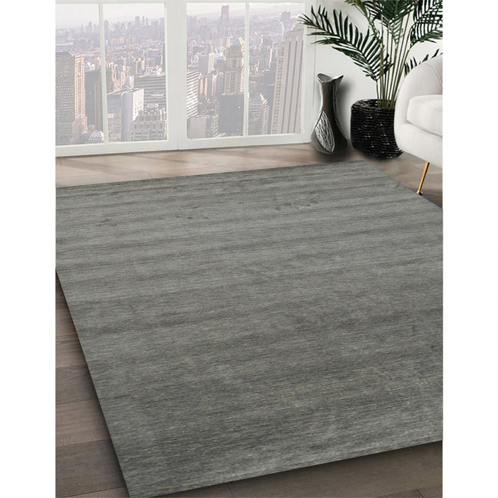 Machine Washable Contemporary Sage Green Rug in a Family Room, wshcon578