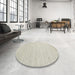 Round Machine Washable Contemporary Pale Silver Gray Rug in a Office, wshcon583