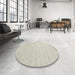 Round Contemporary Pale Silver Gray Solid Rug in a Office, con583