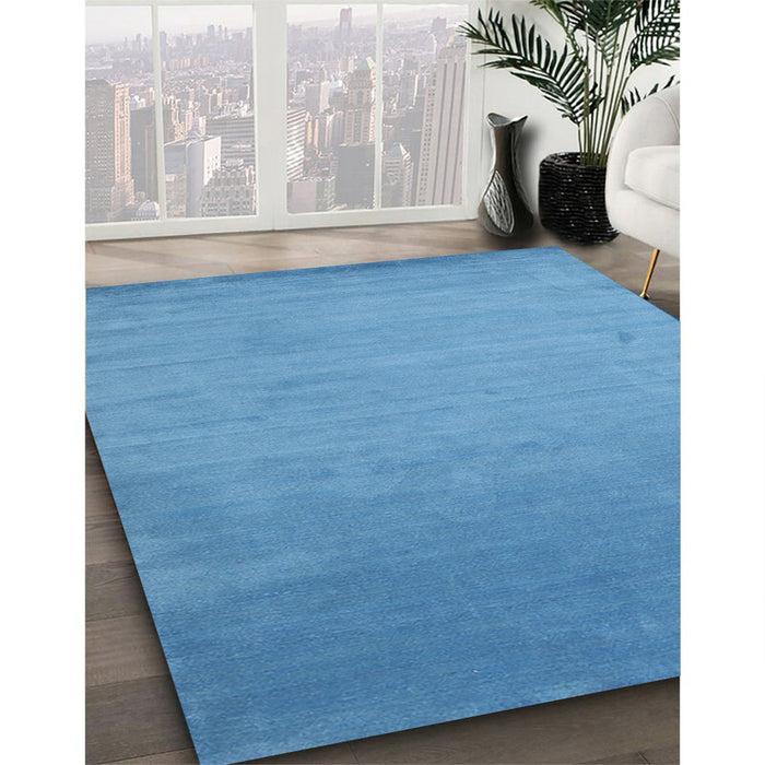 Machine Washable Contemporary Blue Rug in a Family Room, wshcon61
