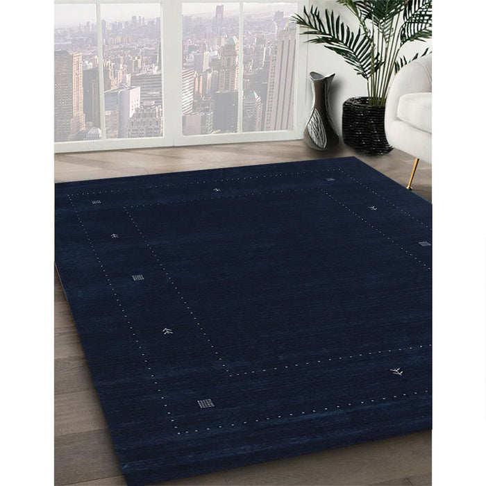 Machine Washable Contemporary Night Blue Rug in a Family Room, wshcon667