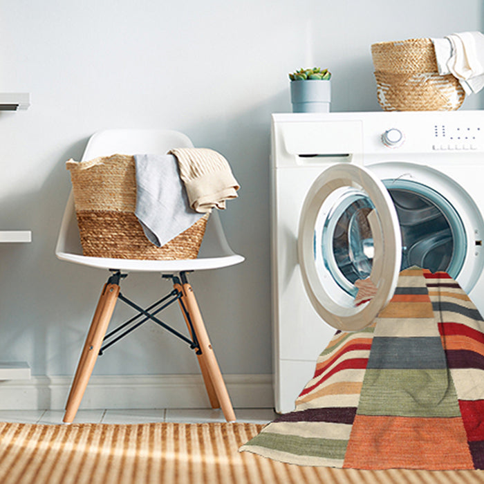 Machine Washable Contemporary Red Rug in a Washing Machine, wshcon692