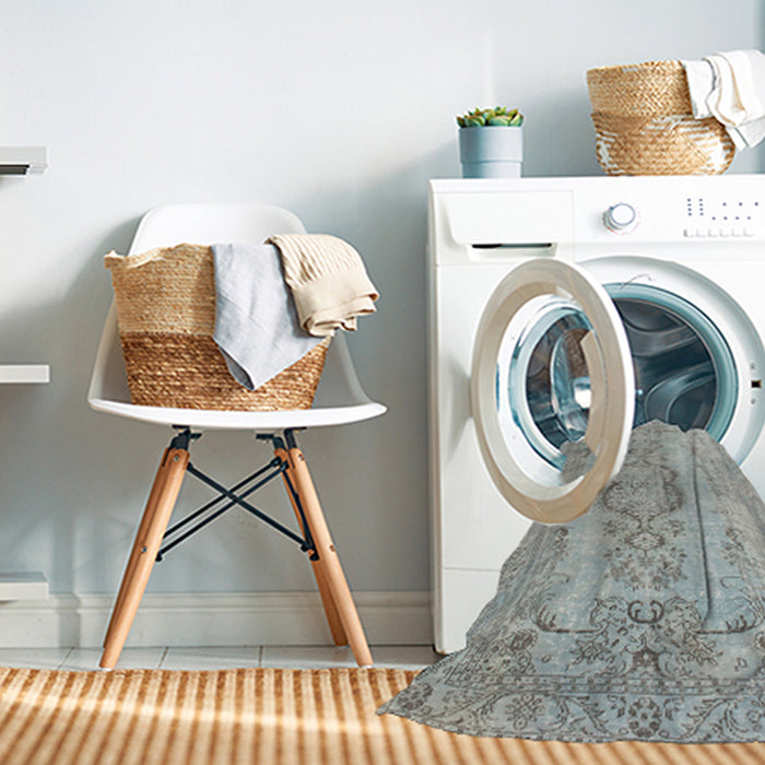 Machine Washable Contemporary Silver Gray Rug in a Washing Machine, wshcon732