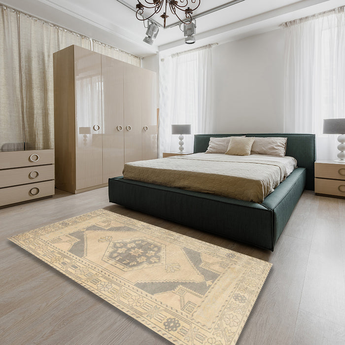 Contemporary Brown Modern Rug in a Bedroom, con737