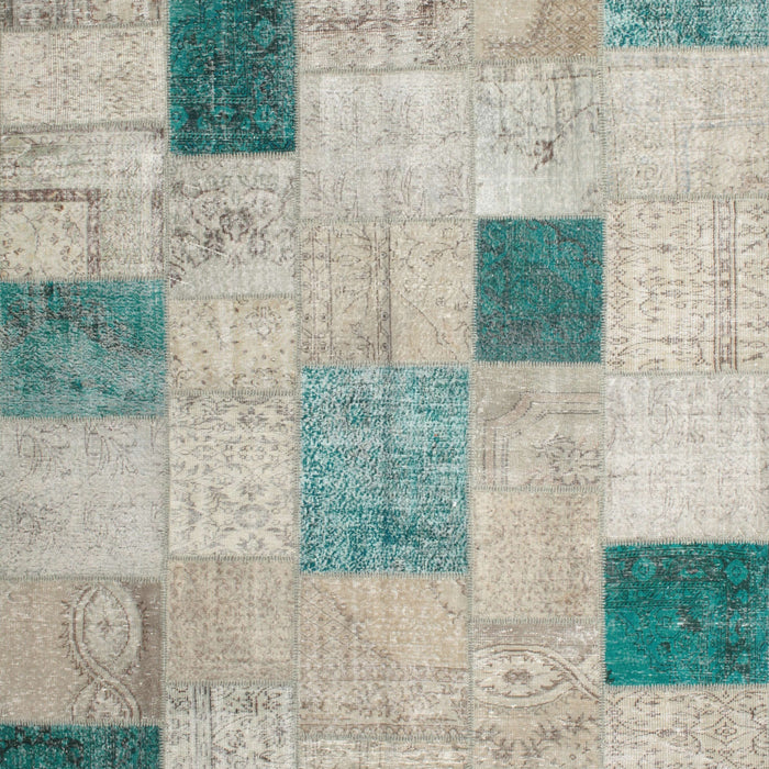 Contemporary Sage Green Patchwork Rug, con758