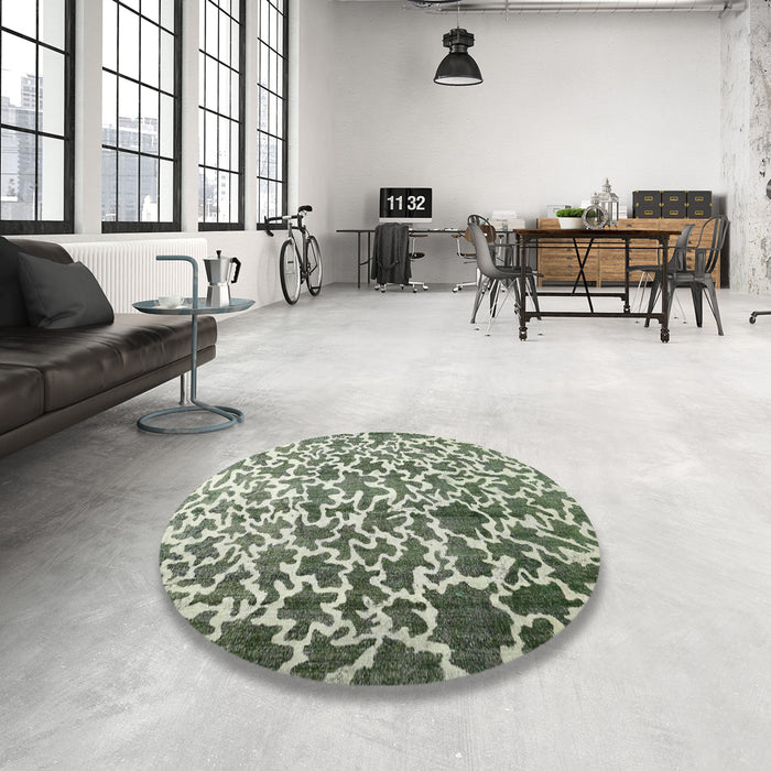 Round Machine Washable Contemporary Dark Olive Green Rug in a Office, wshcon771
